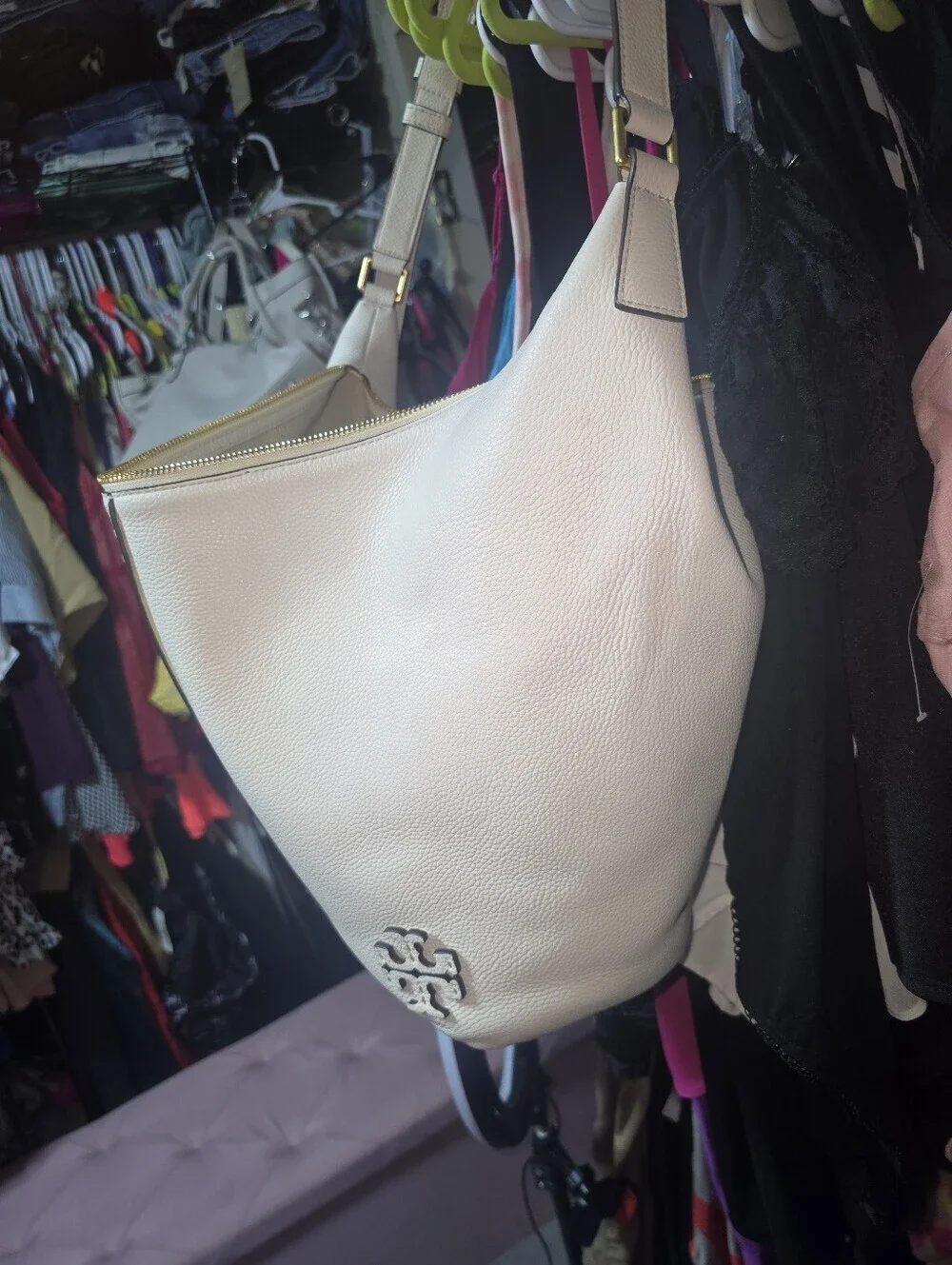 TORY BURCH Mcgraw Extra Large Leather Hobo Bag In New Ivory